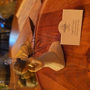 Willow Tree Angel of Prayer